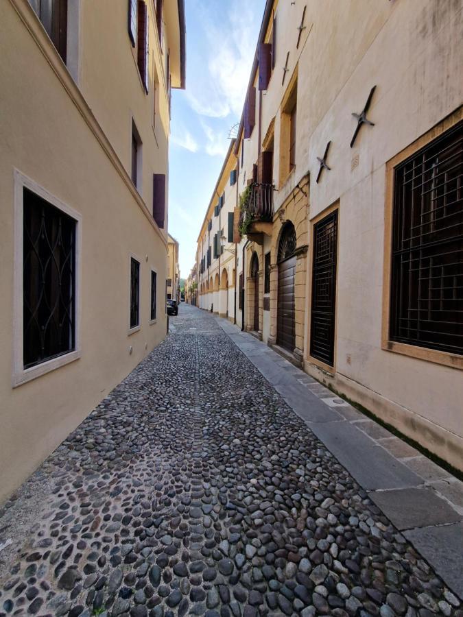 Isabel Apartaments Old Town Pádua Quarto foto